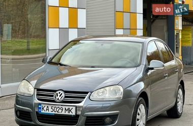 Седан Volkswagen Jetta 2009 в Киеве