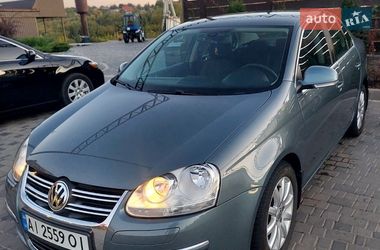 Седан Volkswagen Jetta 2009 в Новоукраїнці