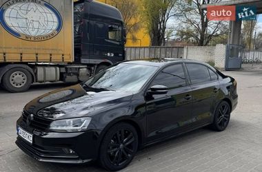 Седан Volkswagen Jetta 2017 в Черкассах