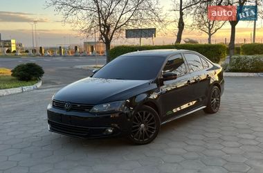 Седан Volkswagen Jetta 2010 в Одесі
