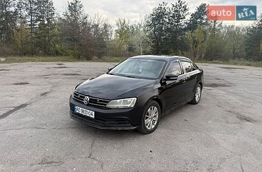 Седан Volkswagen Jetta 2015 в Днепре