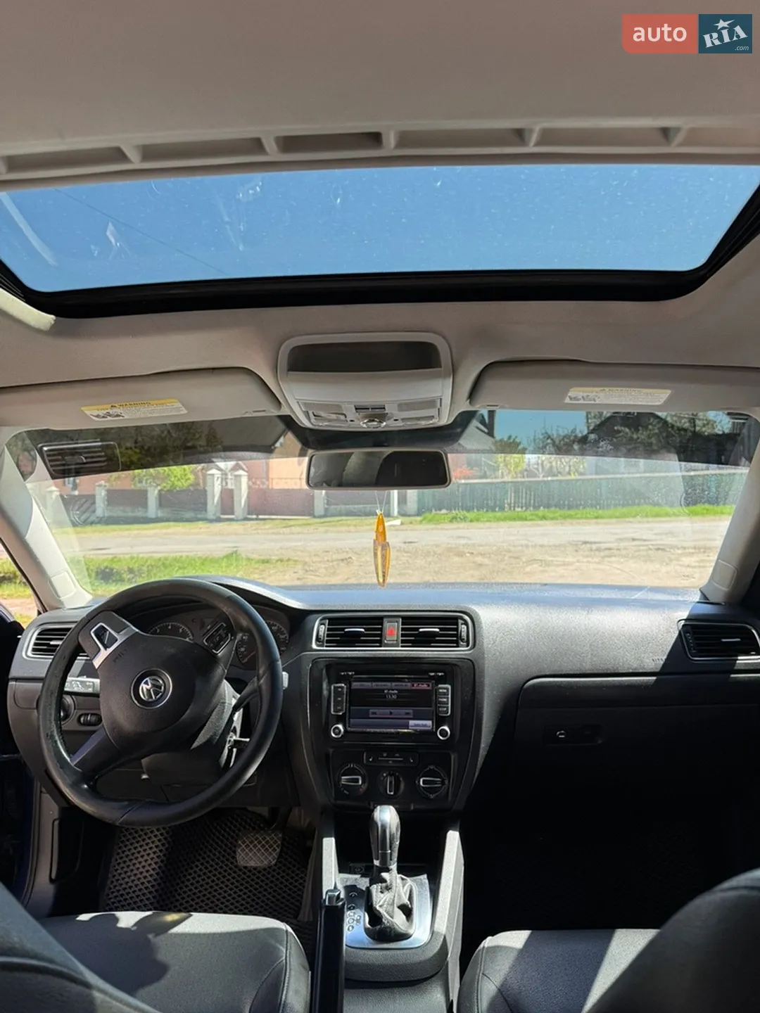 2010 Volkswagen Jetta - мініатюра 11