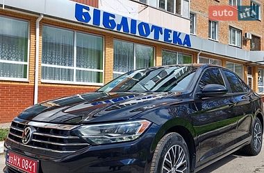Седан Volkswagen Jetta 2020 в Ромнах