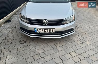 Седан Volkswagen Jetta 2015 в Луцьку