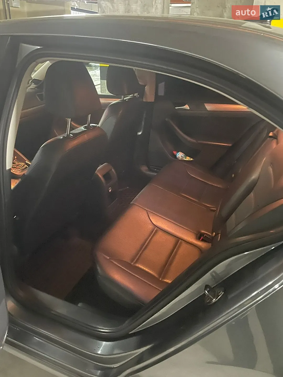 2012 Volkswagen Jetta - мініатюра 2