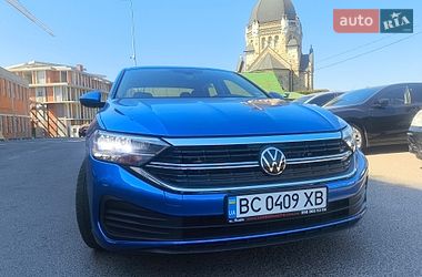Седан Volkswagen Jetta 2023 в Львове