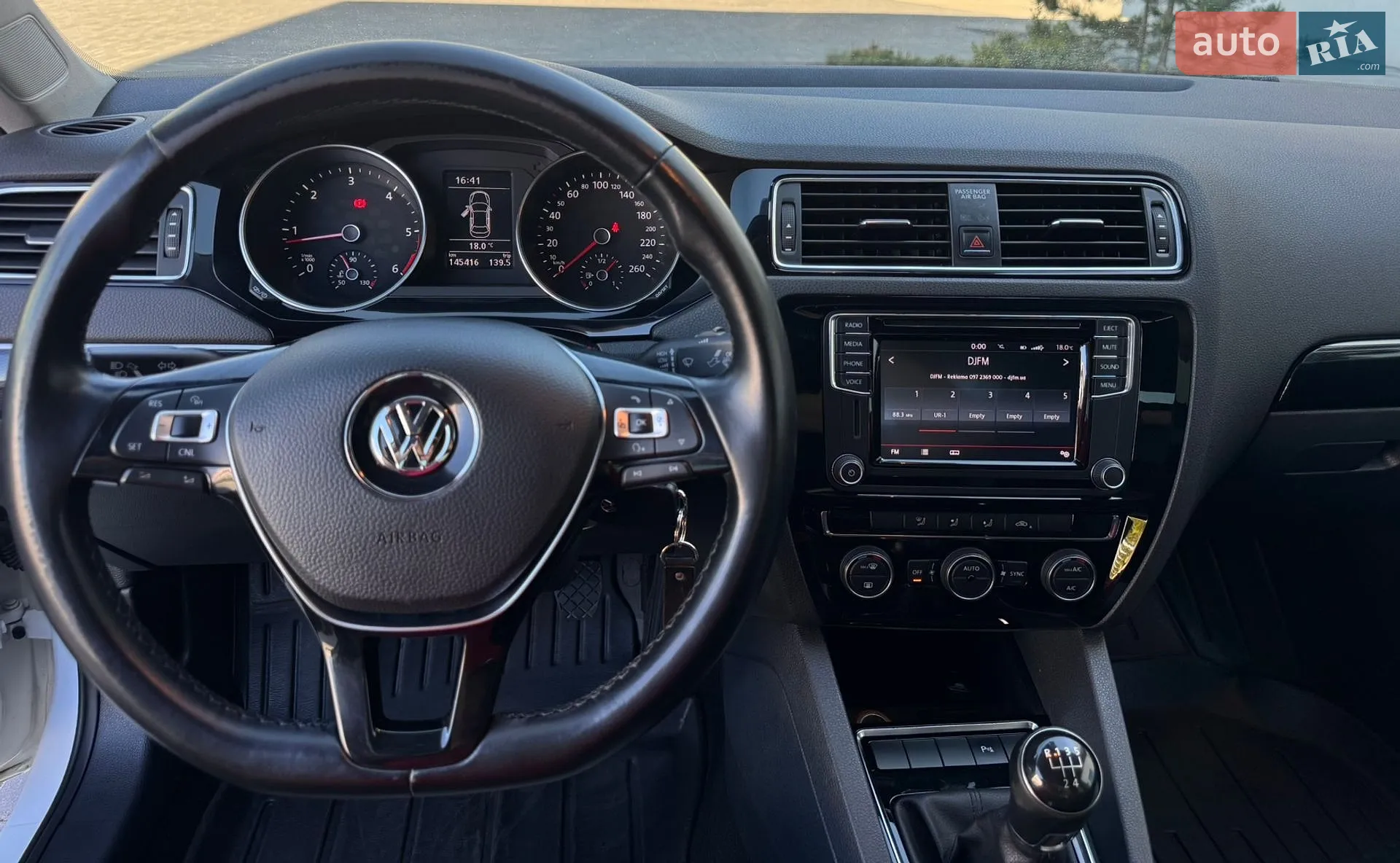 2016 Volkswagen Jetta - мініатюра 33