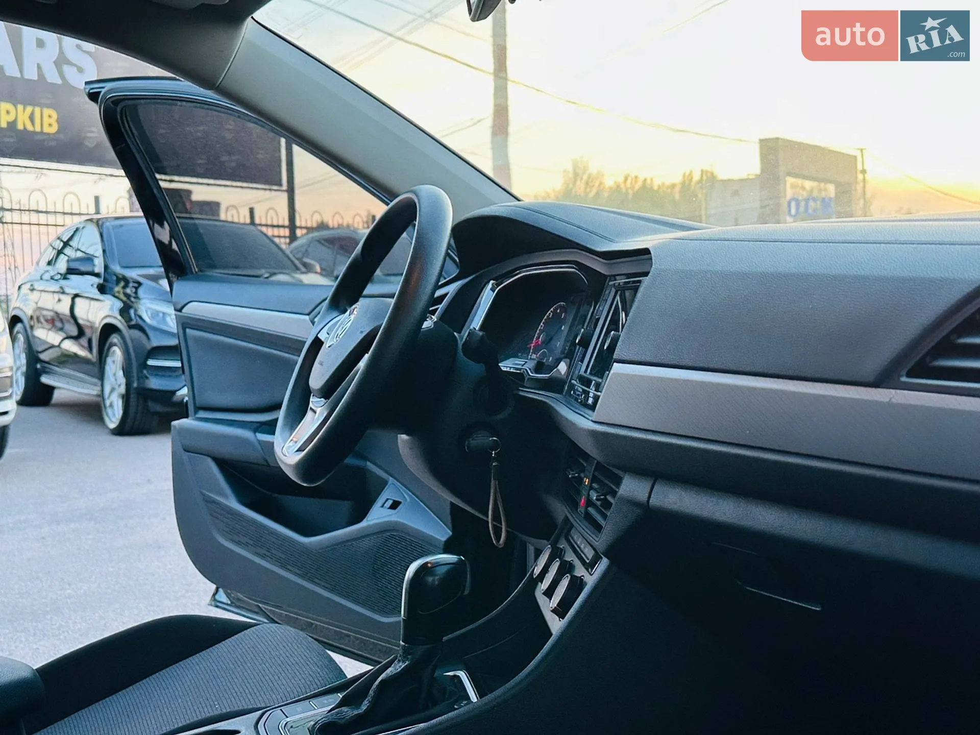 2019 Volkswagen Jetta - мініатюра 24
