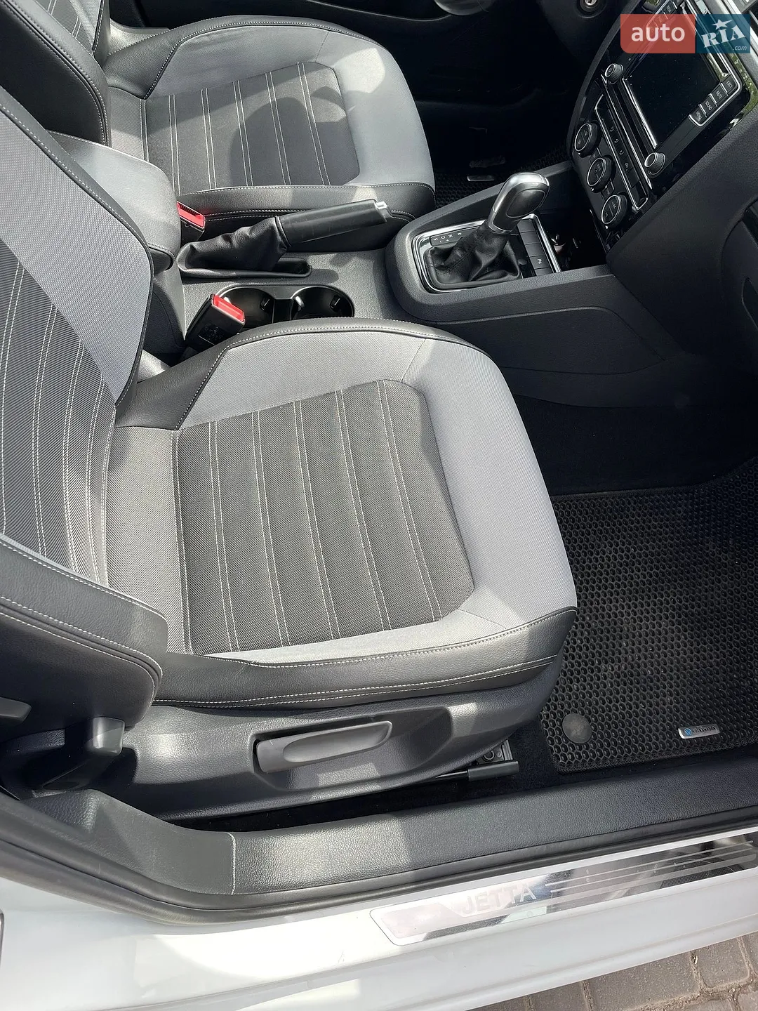 2016 Volkswagen Jetta - мініатюра 11
