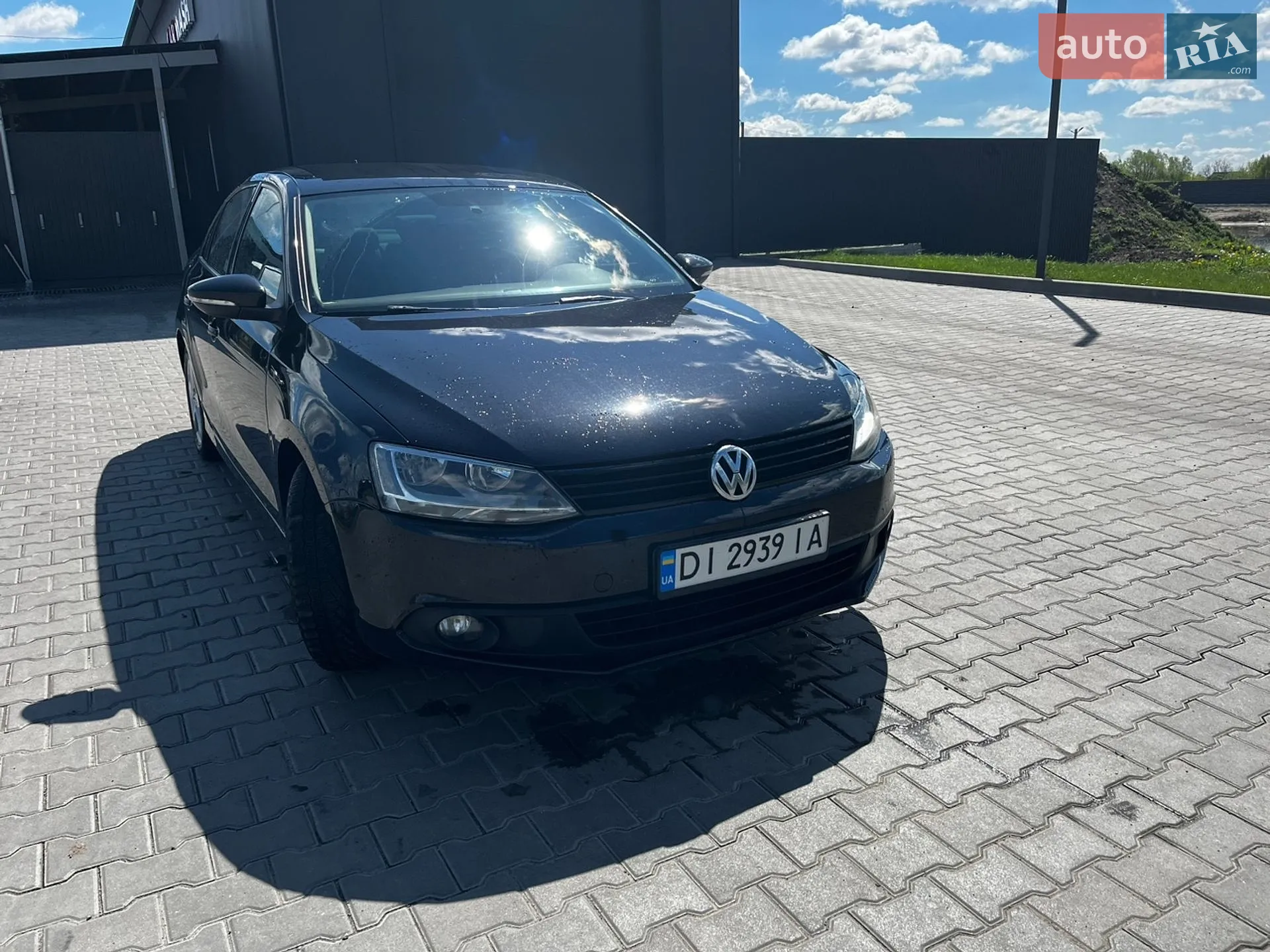 2011 Volkswagen Jetta - мініатюра 2