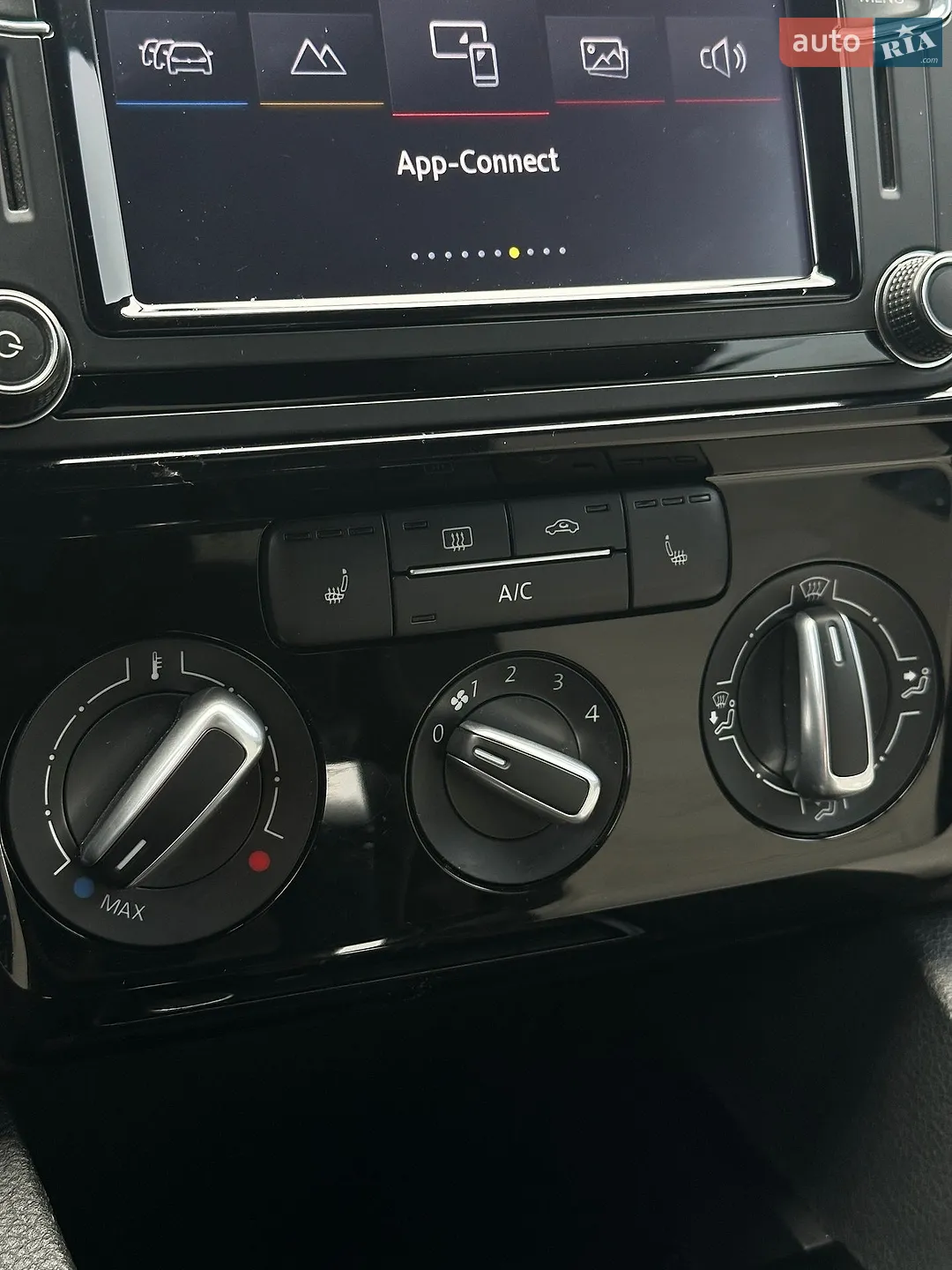 2017 Volkswagen Jetta - мініатюра 29