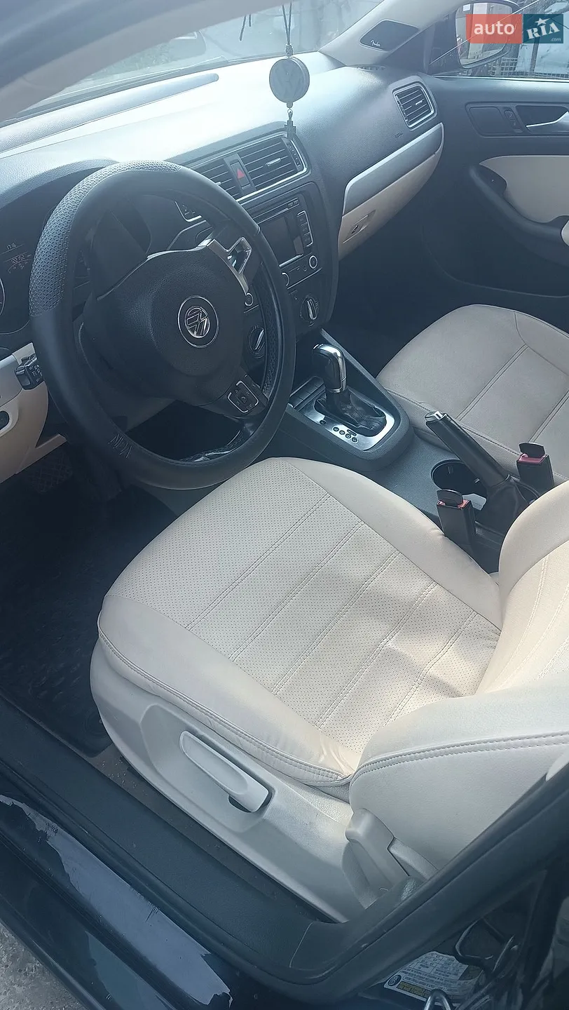 2012 Volkswagen Jetta - мініатюра 9