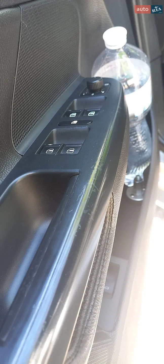 2012 Volkswagen Jetta - мініатюра 17