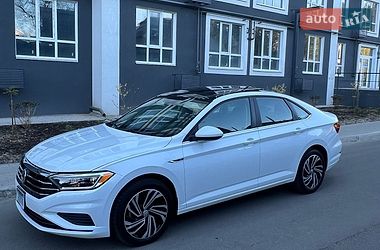 Седан Volkswagen Jetta 2020 в Чернигове