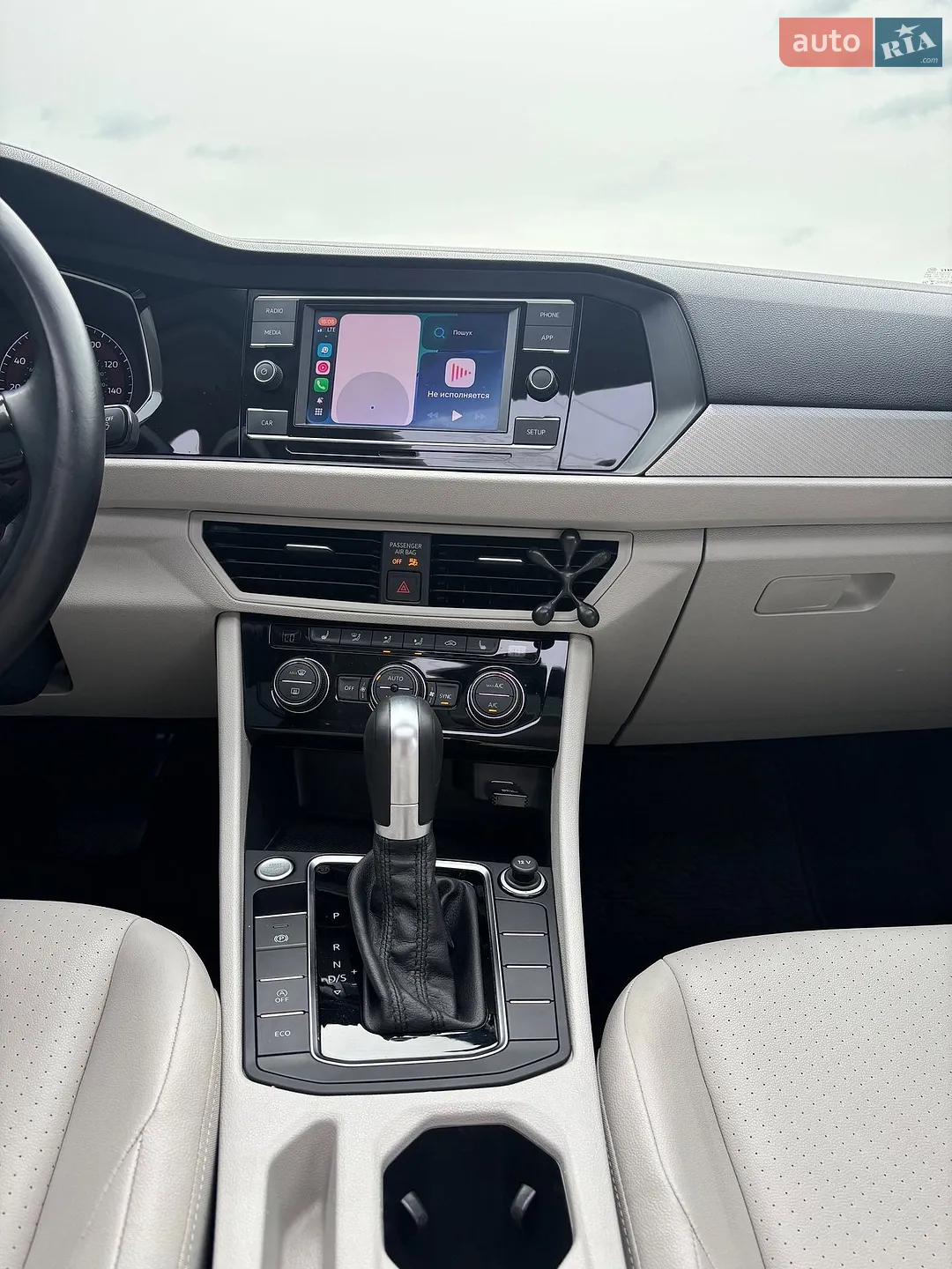 2018 Volkswagen Jetta - мініатюра 24