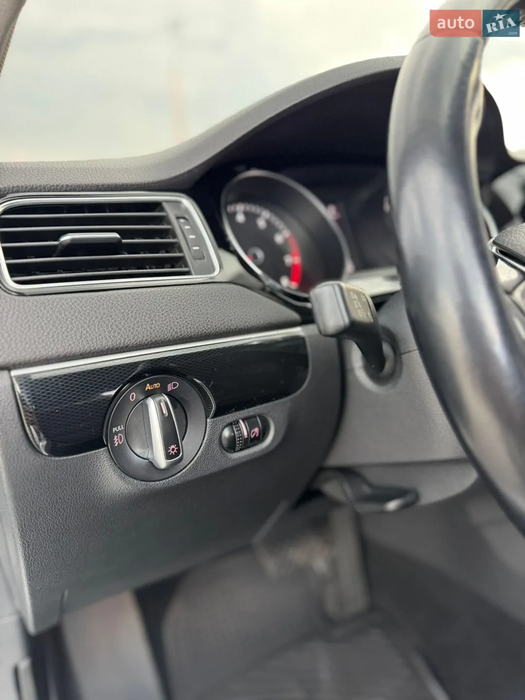 2015 Volkswagen Jetta - мініатюра 37