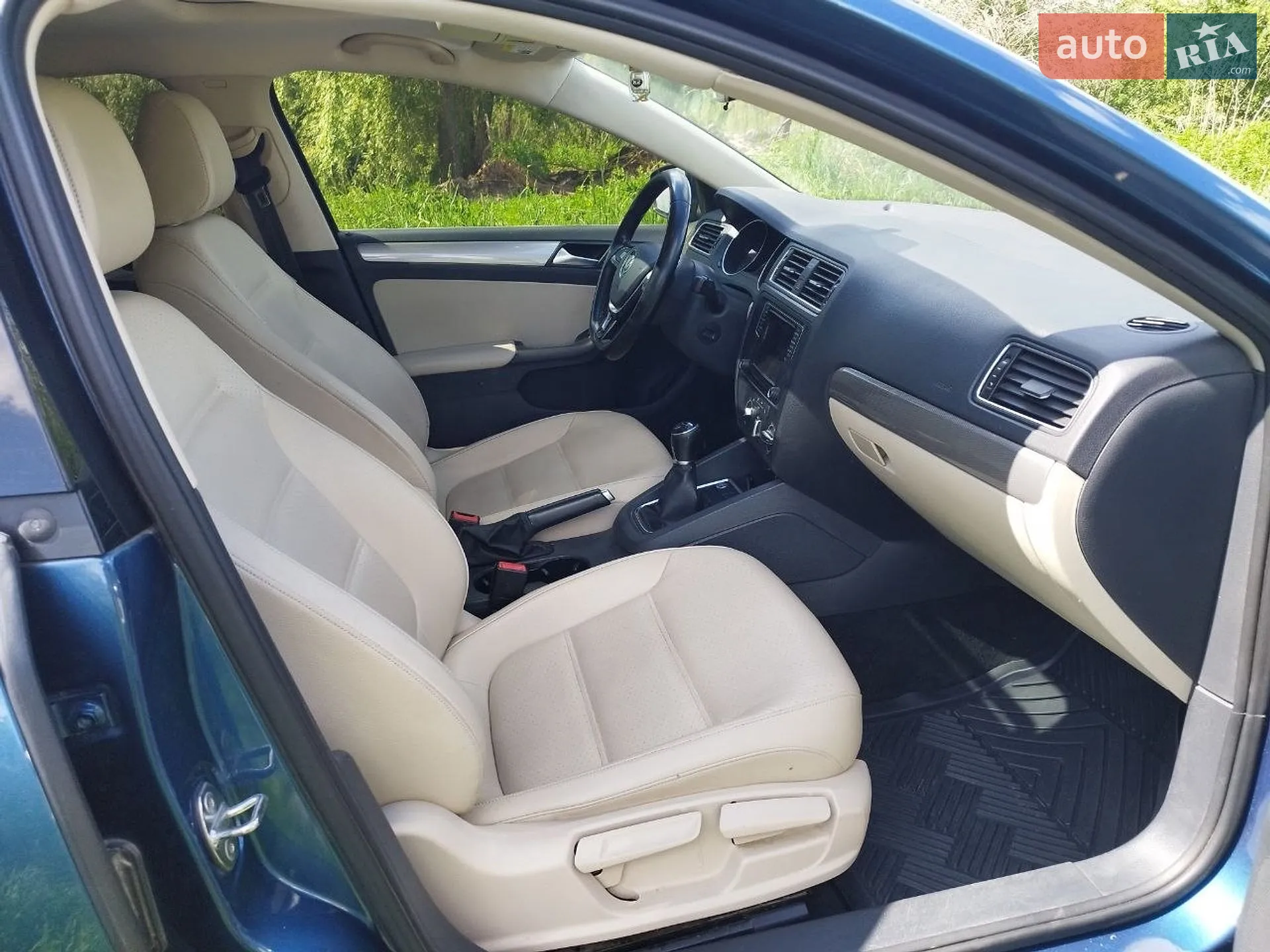 2017 Volkswagen Jetta - мініатюра 29