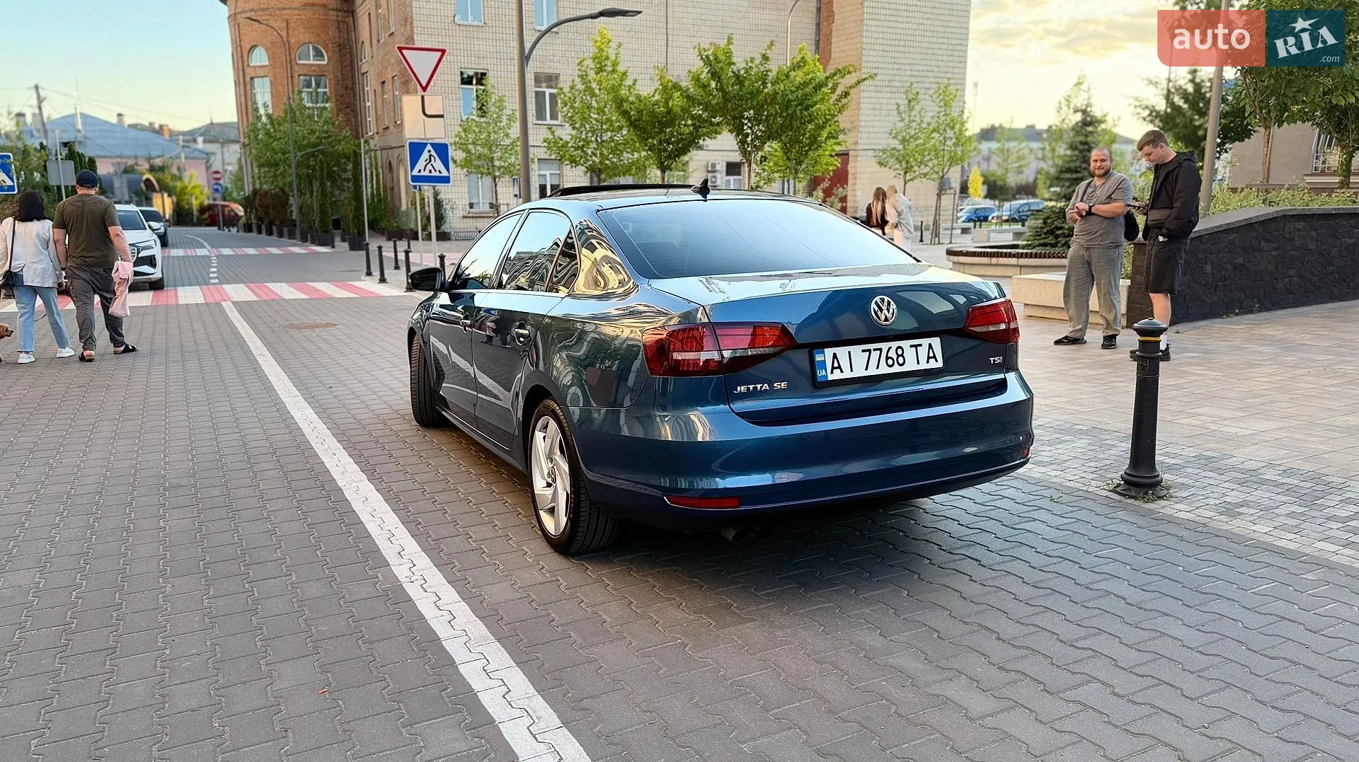 2017 Volkswagen Jetta - мініатюра 4