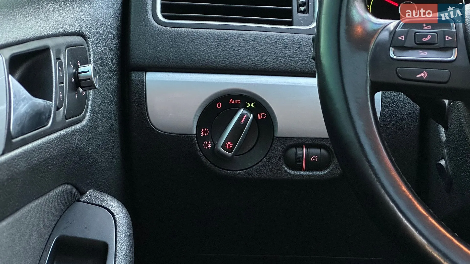 2013 Volkswagen Jetta - мініатюра 68