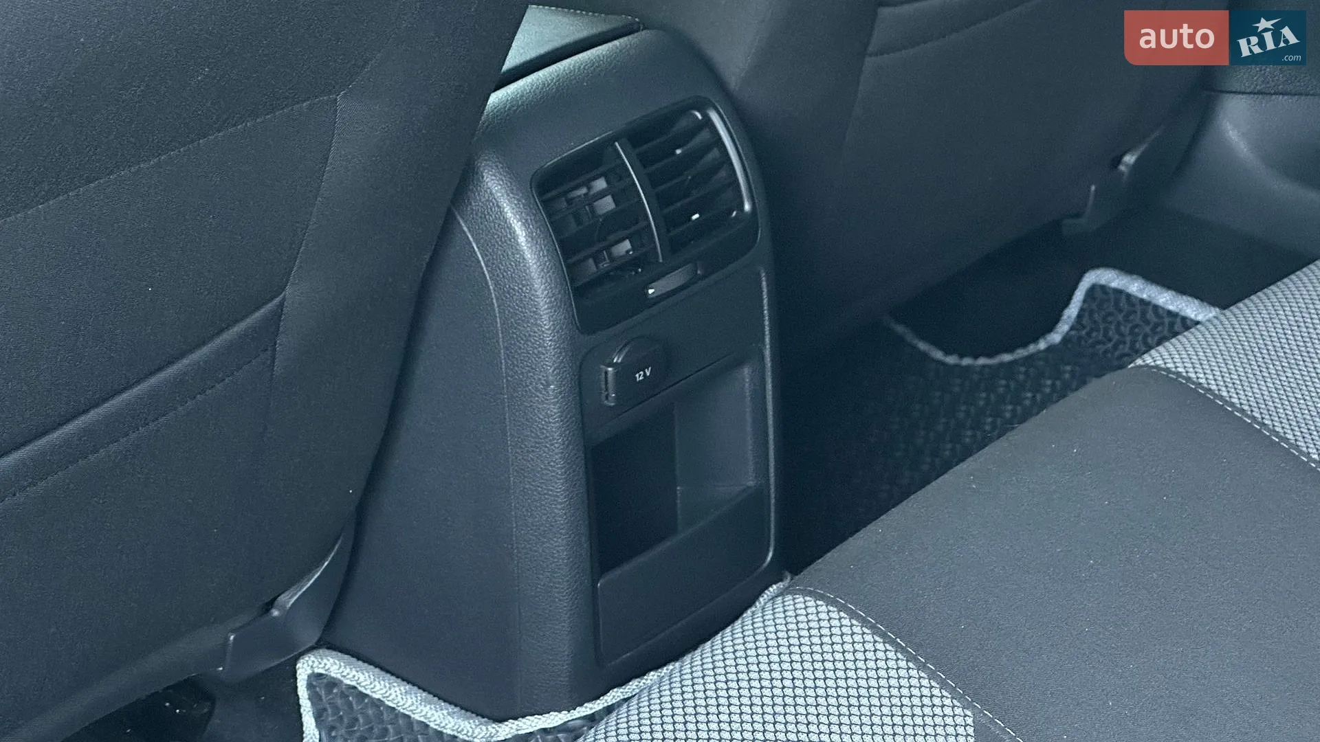 2013 Volkswagen Jetta - мініатюра 92