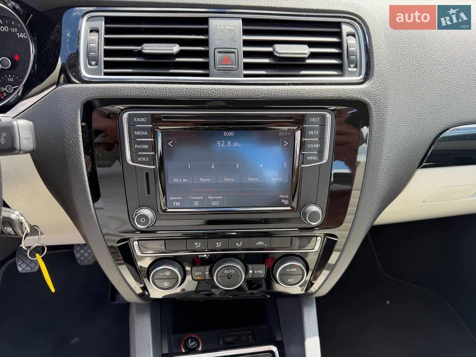 2016 Volkswagen Jetta - мініатюра 27