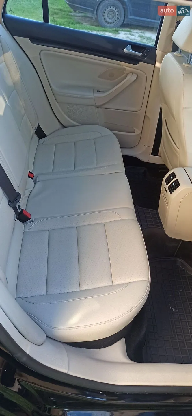 2014 Volkswagen Jetta - мініатюра 24