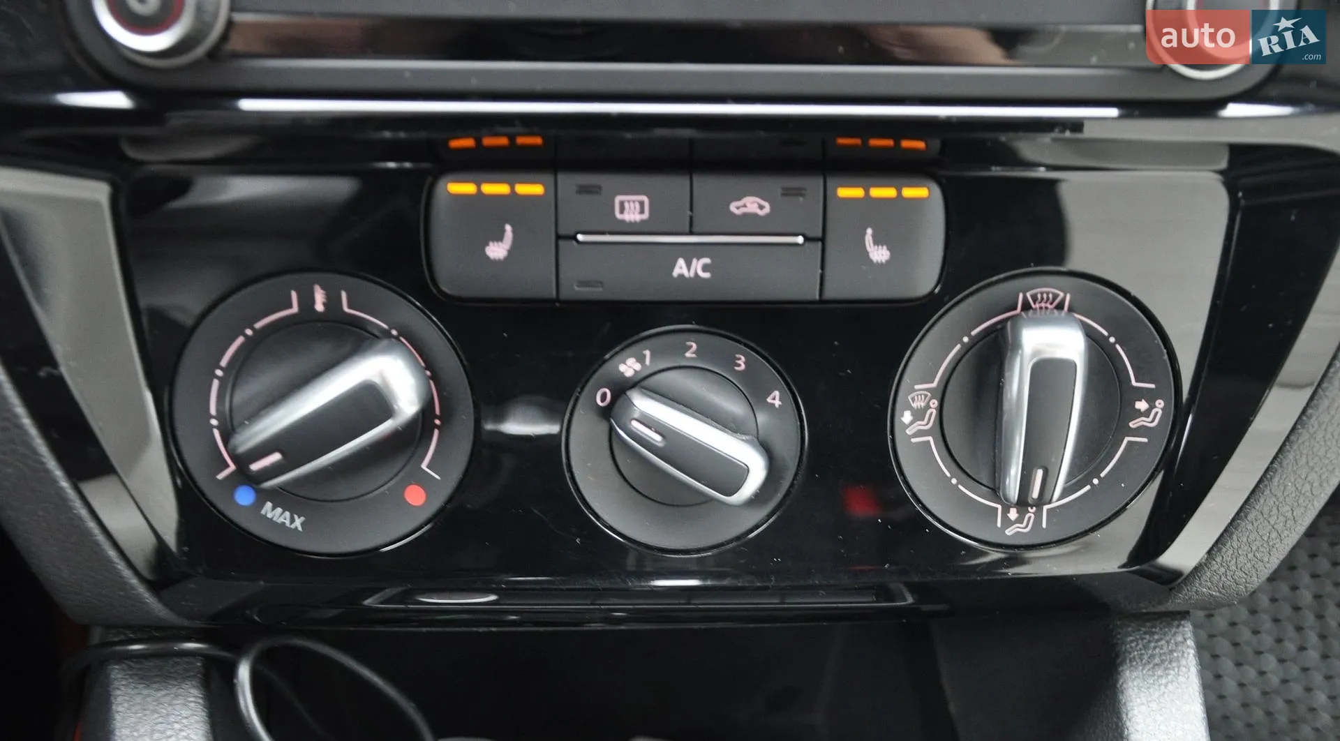 2016 Volkswagen Jetta - мініатюра 38