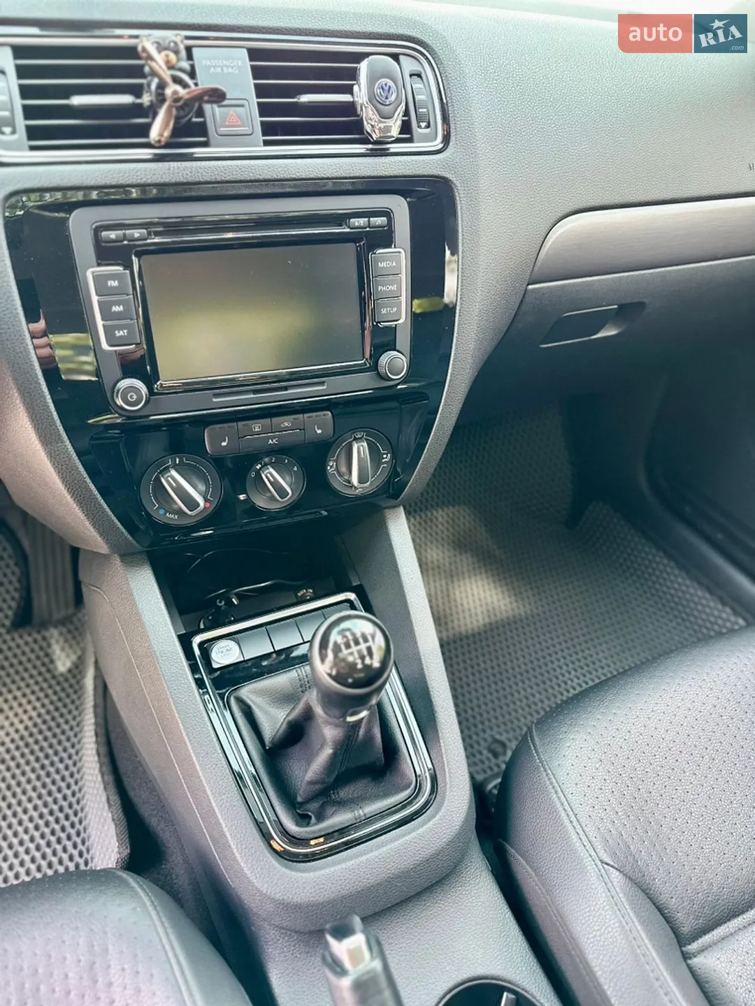 2015 Volkswagen Jetta - мініатюра 26