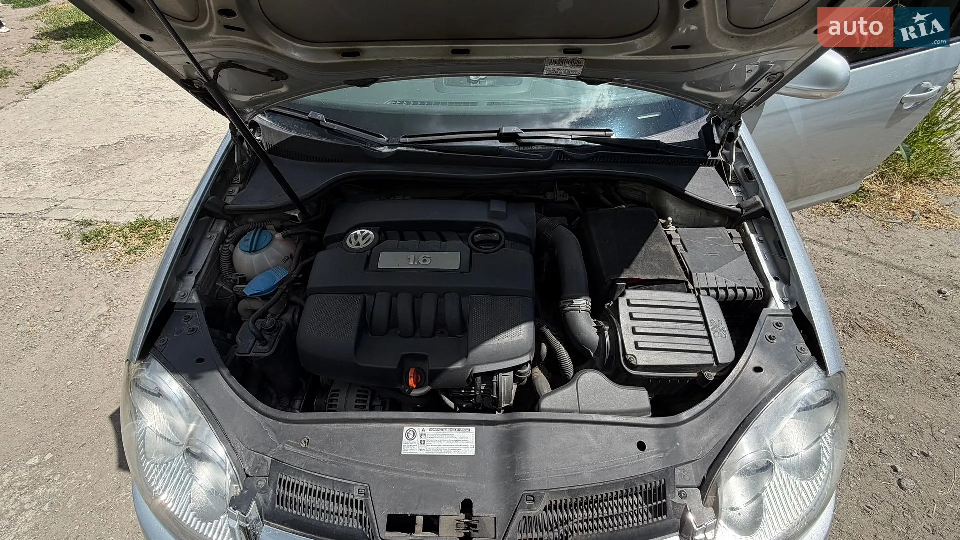 2010 Volkswagen Jetta - мініатюра 3