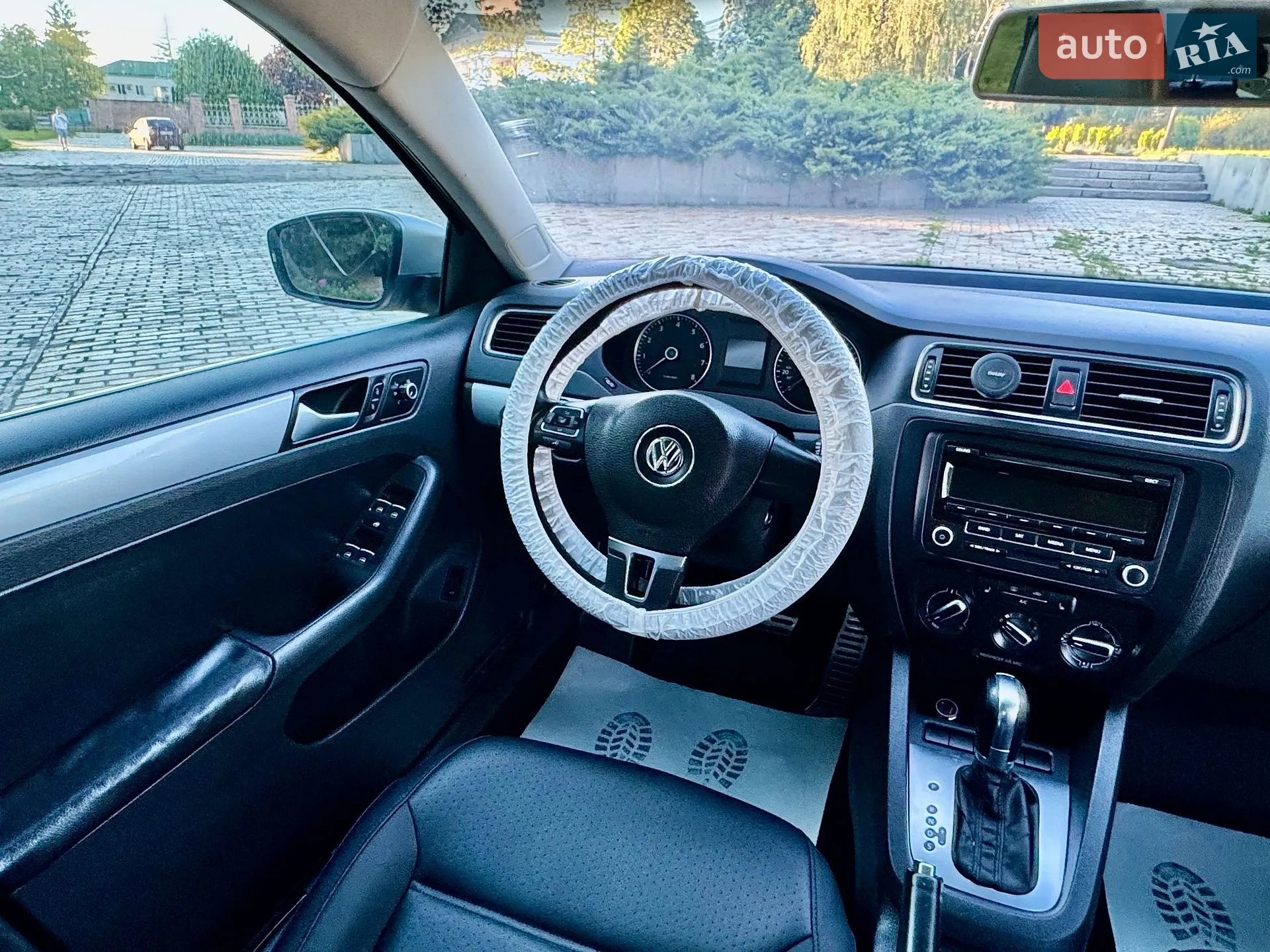 2012 Volkswagen Jetta - мініатюра 12