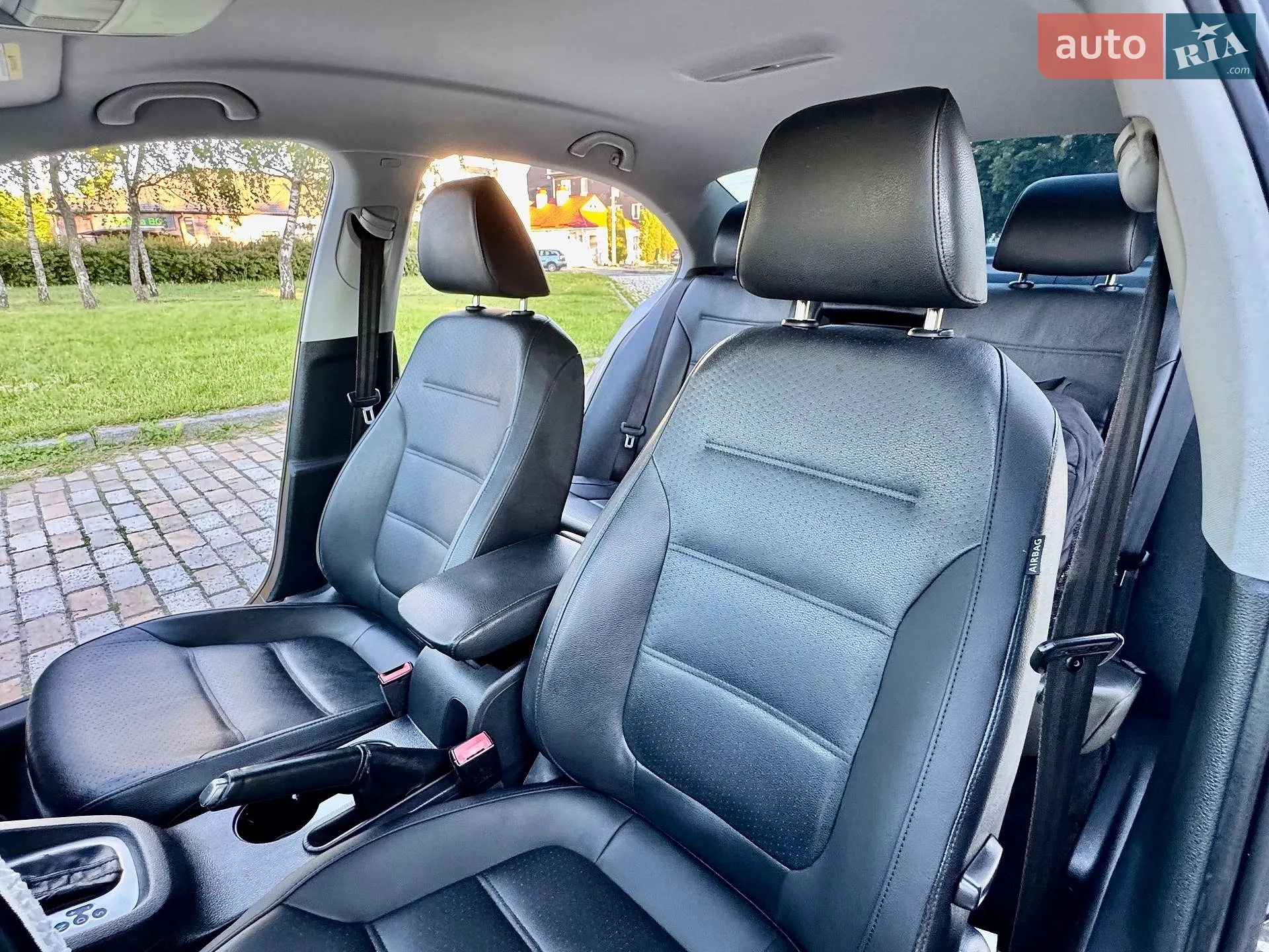 2012 Volkswagen Jetta - мініатюра 19