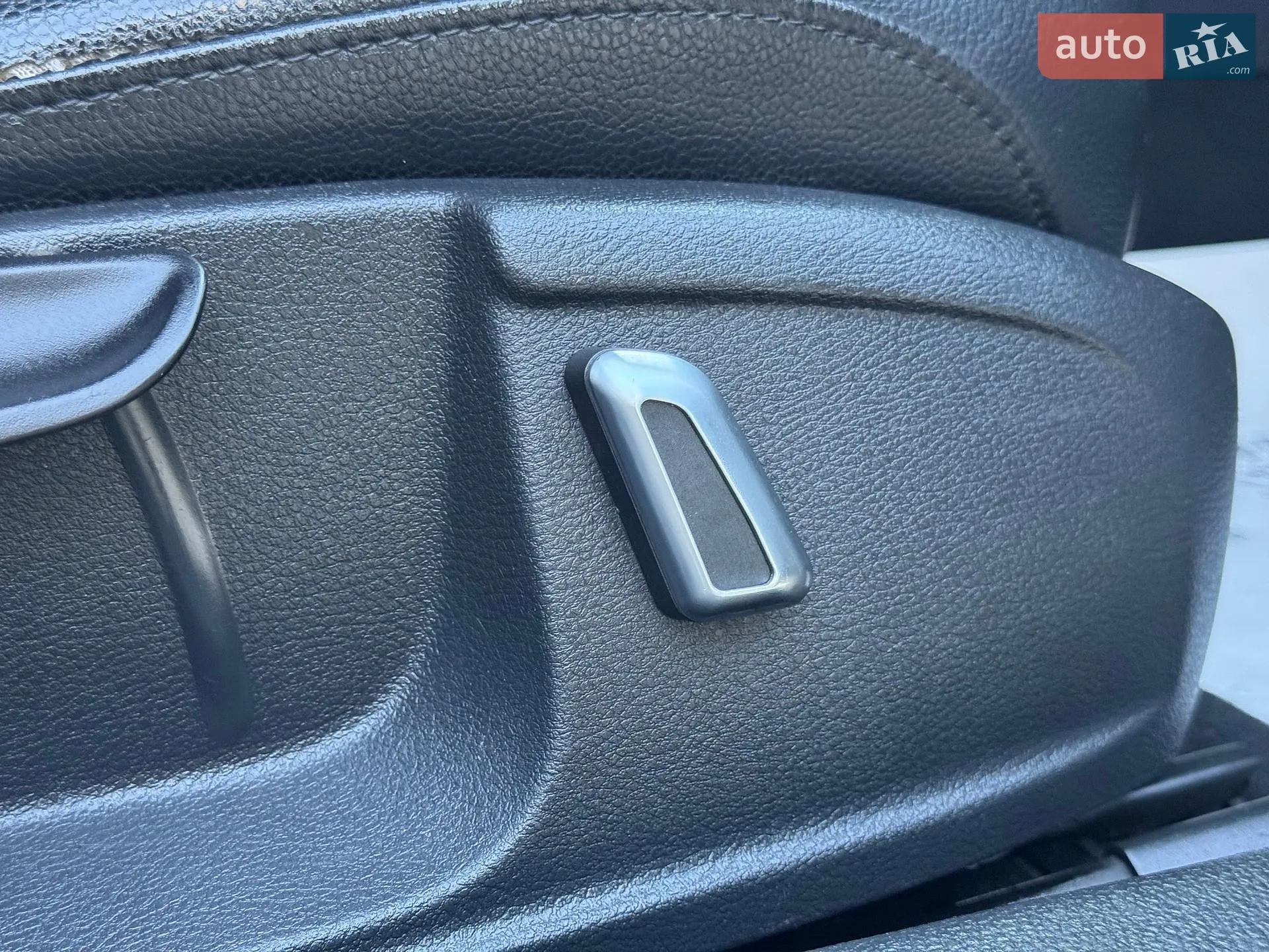 2012 Volkswagen Jetta - мініатюра 26