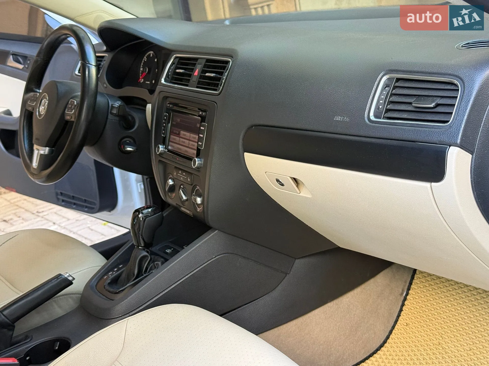 2012 Volkswagen Jetta - мініатюра 39