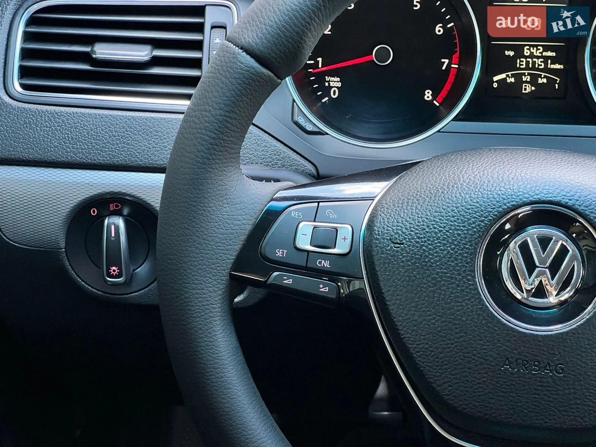 2015 Volkswagen Jetta - мініатюра 33