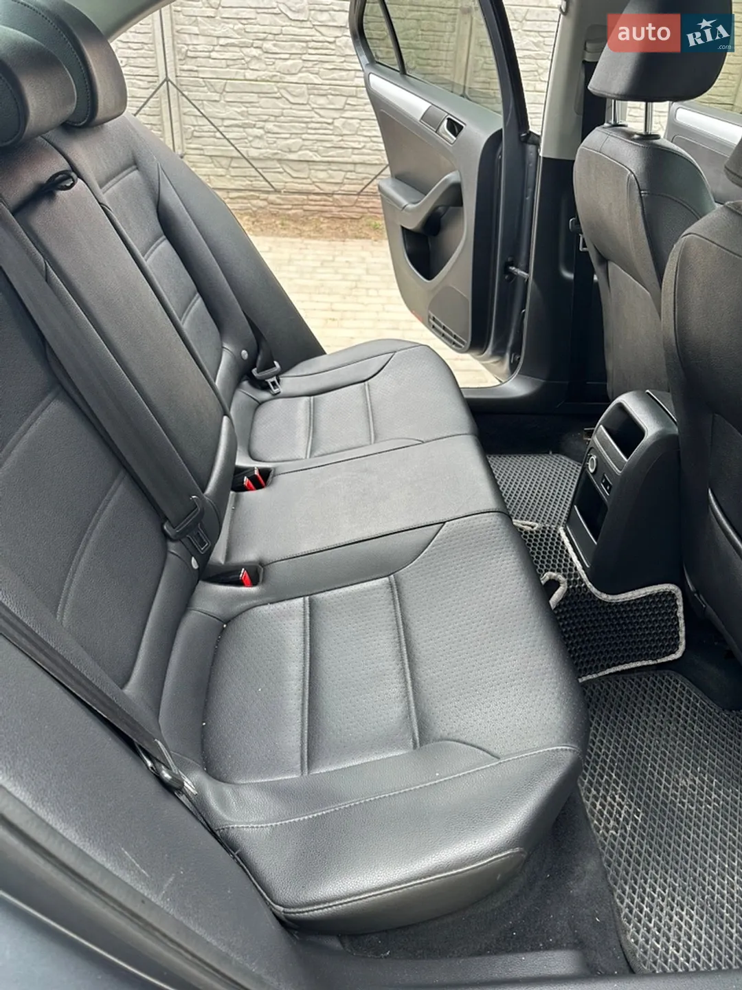 2010 Volkswagen Jetta - мініатюра 5