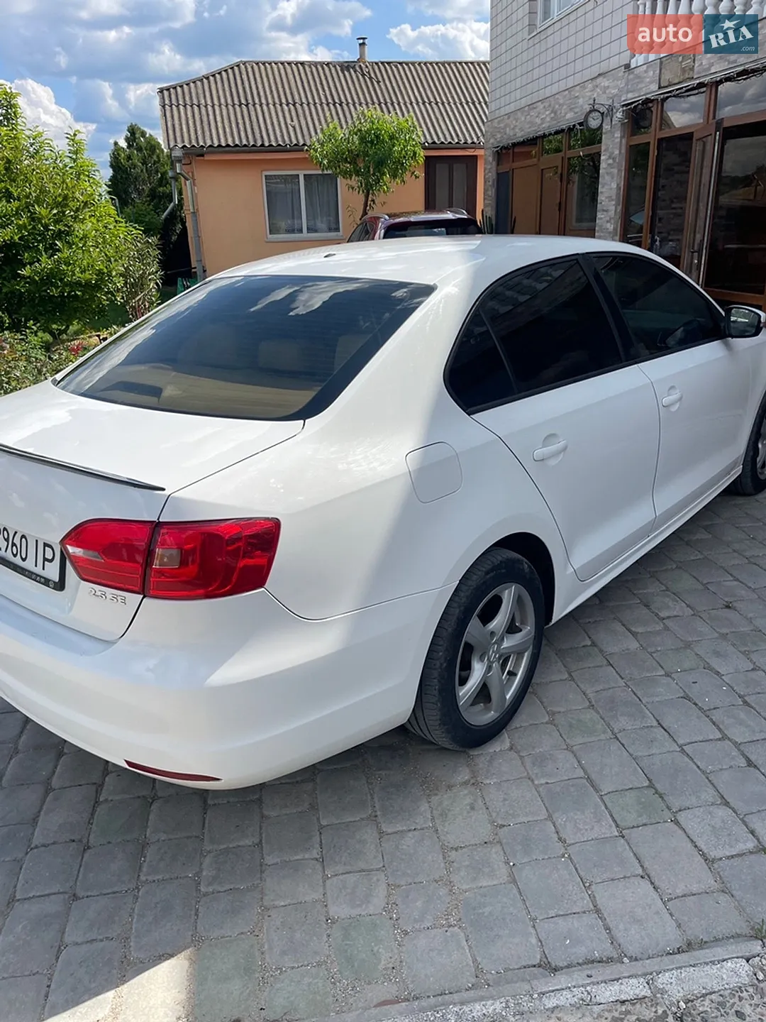 2012 Volkswagen Jetta - мініатюра 2