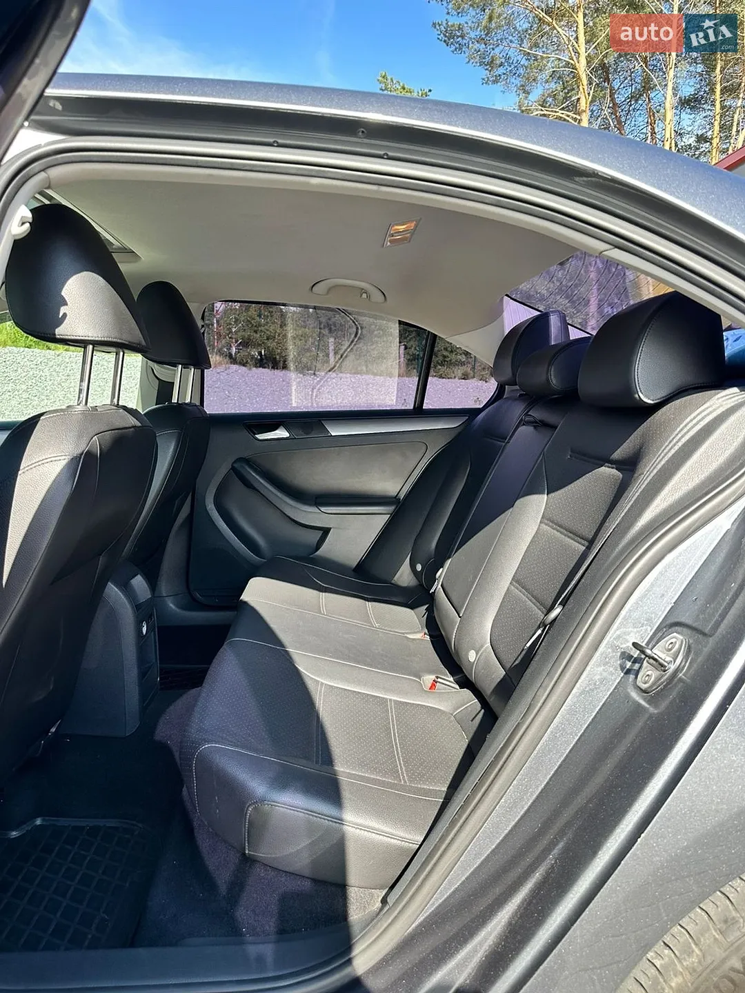 2012 Volkswagen Jetta - мініатюра 24