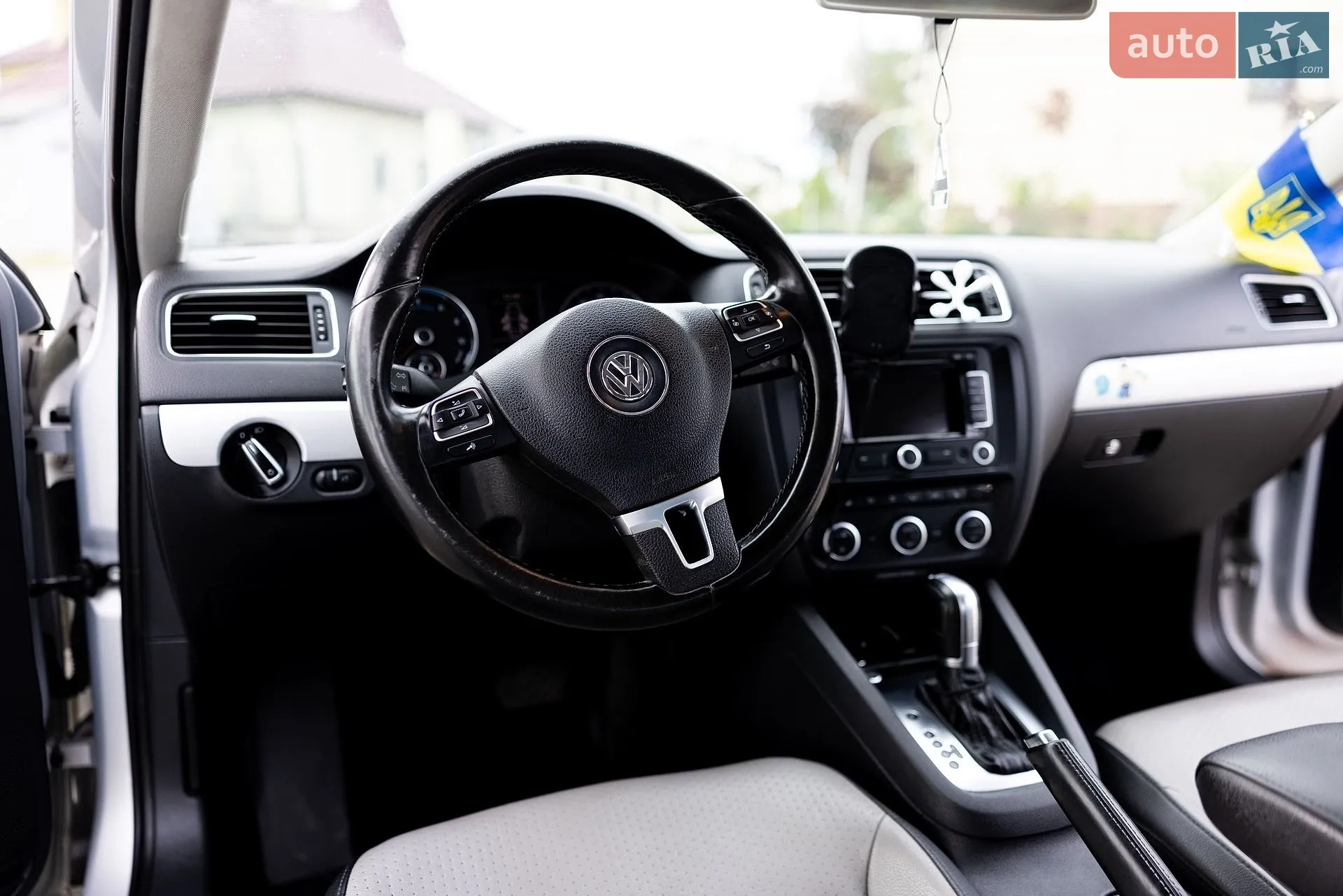 2012 Volkswagen Jetta - мініатюра 11
