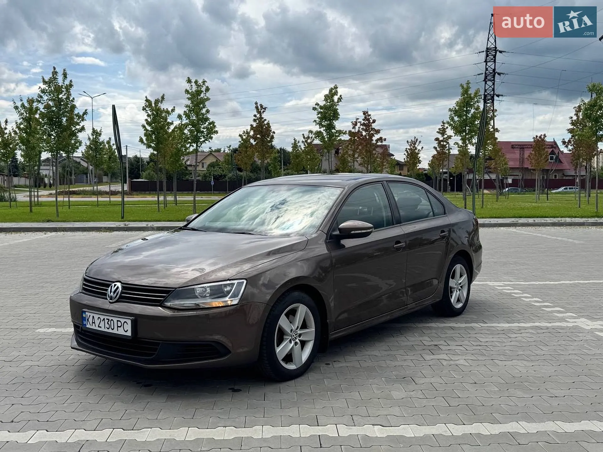 2011 Volkswagen Jetta - фото 1