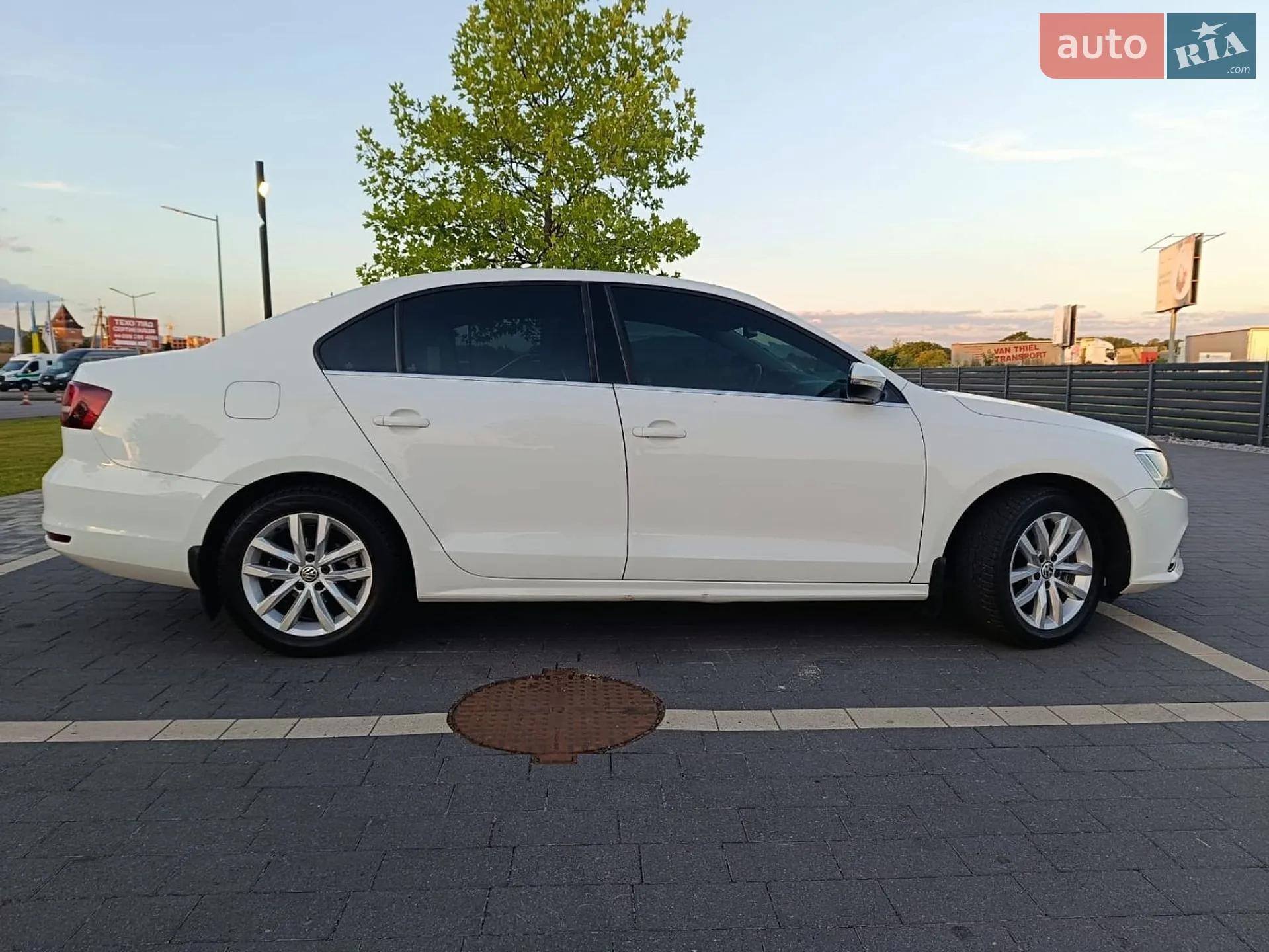 2016 Volkswagen Jetta - мініатюра 6