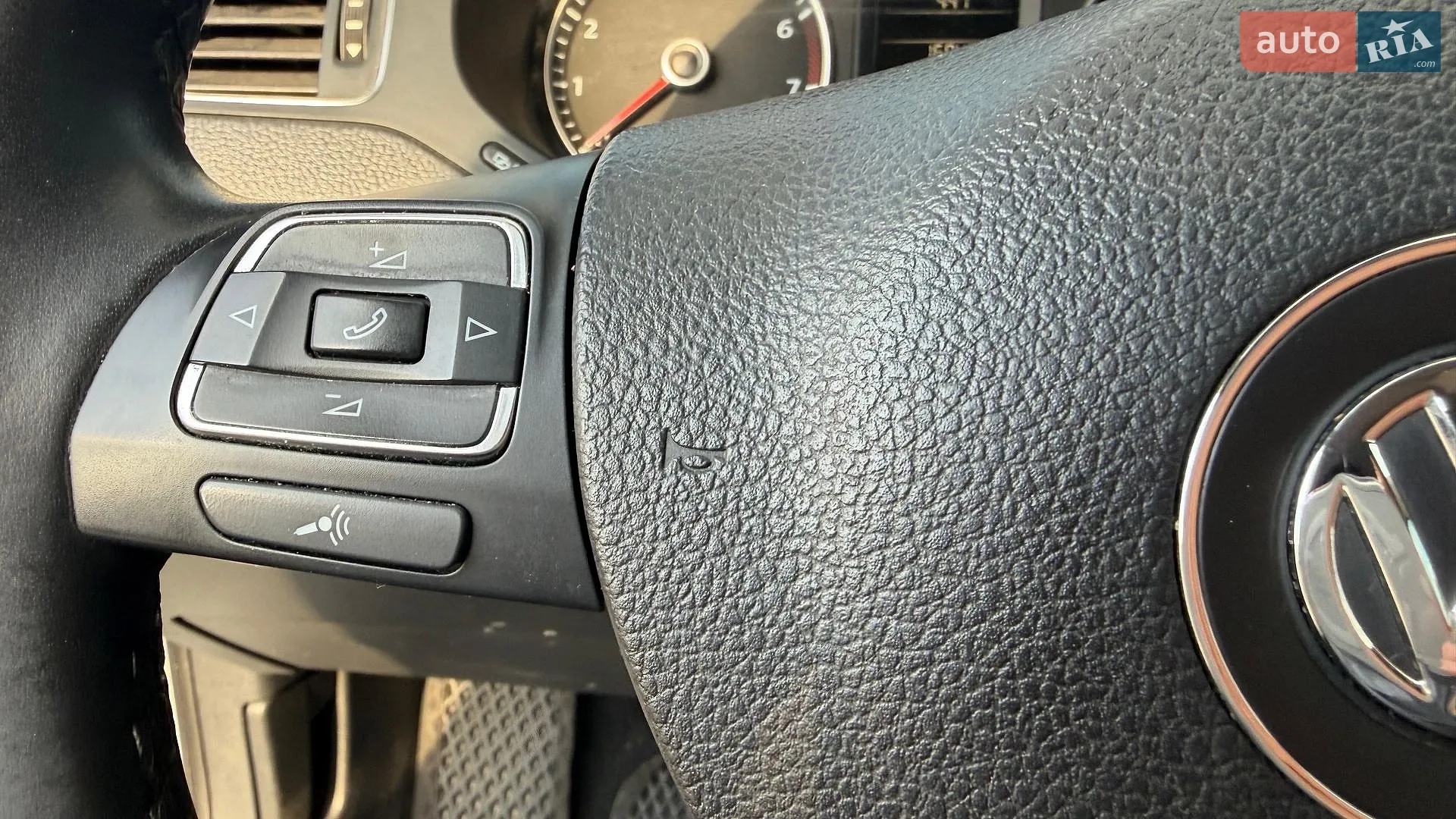 2012 Volkswagen Jetta - мініатюра 20