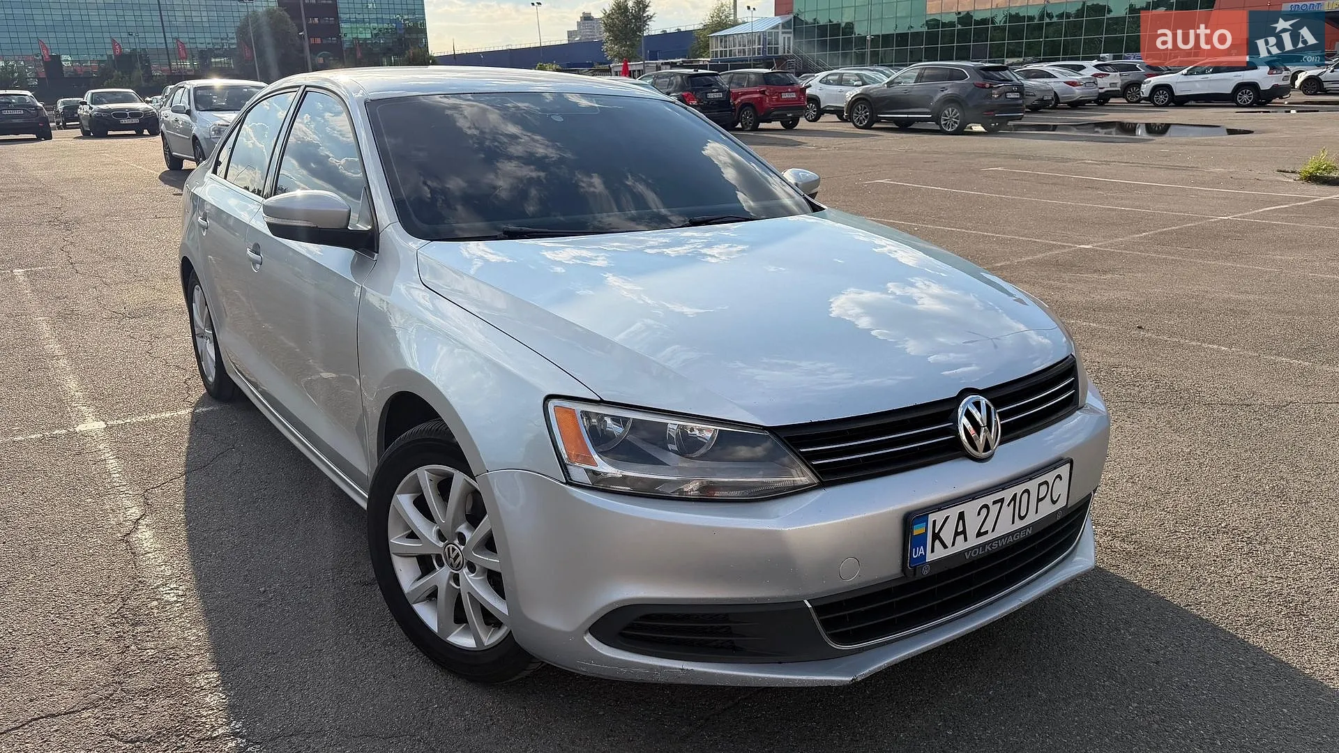2012 Volkswagen Jetta - фото 1