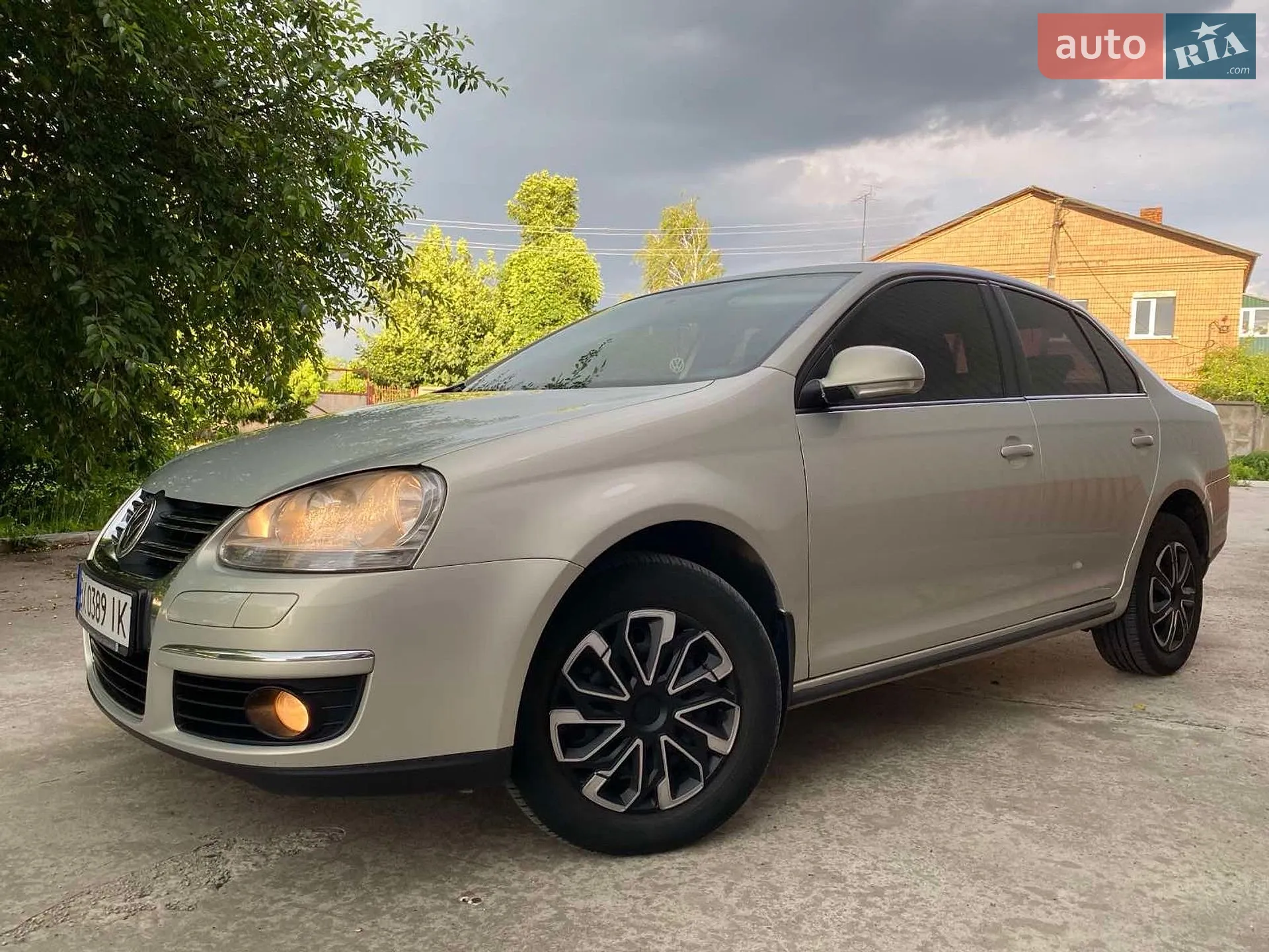 2010 Volkswagen Jetta - мініатюра 4
