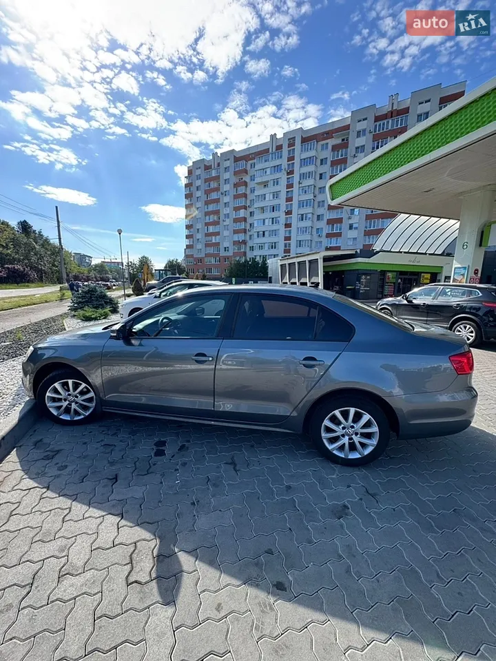2011 Volkswagen Jetta - мініатюра 24