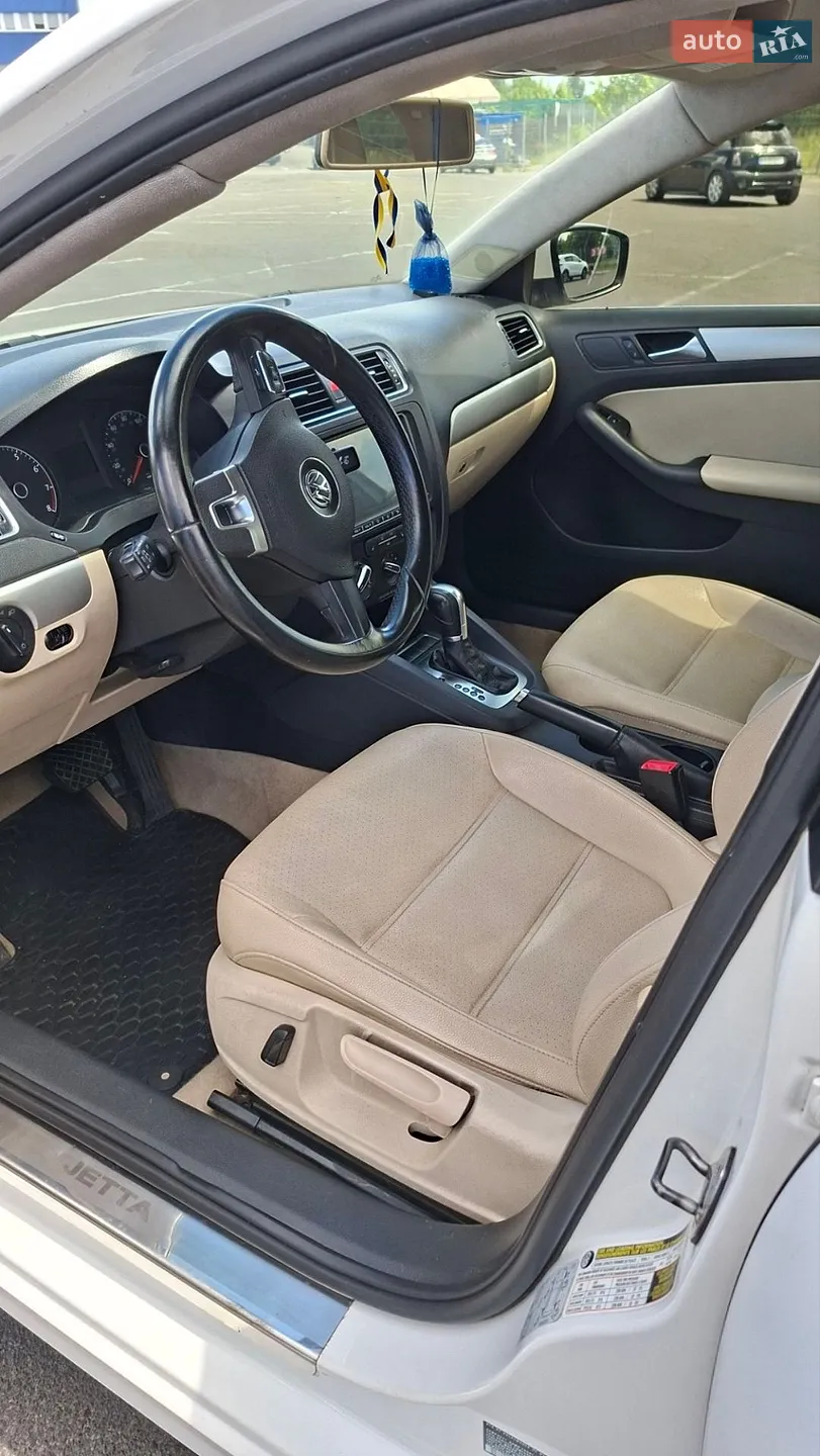 2012 Volkswagen Jetta - мініатюра 10
