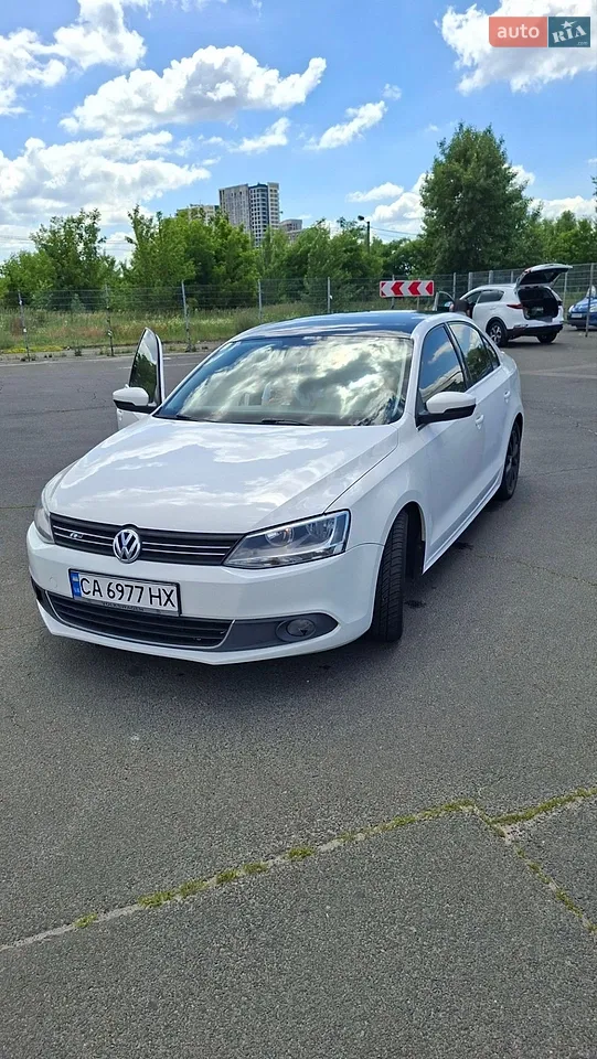 2011 Volkswagen Jetta - мініатюра 39