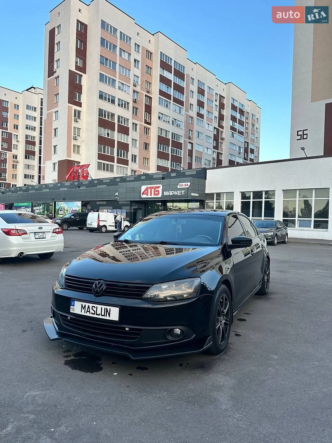 2010 Volkswagen Jetta - фото 1