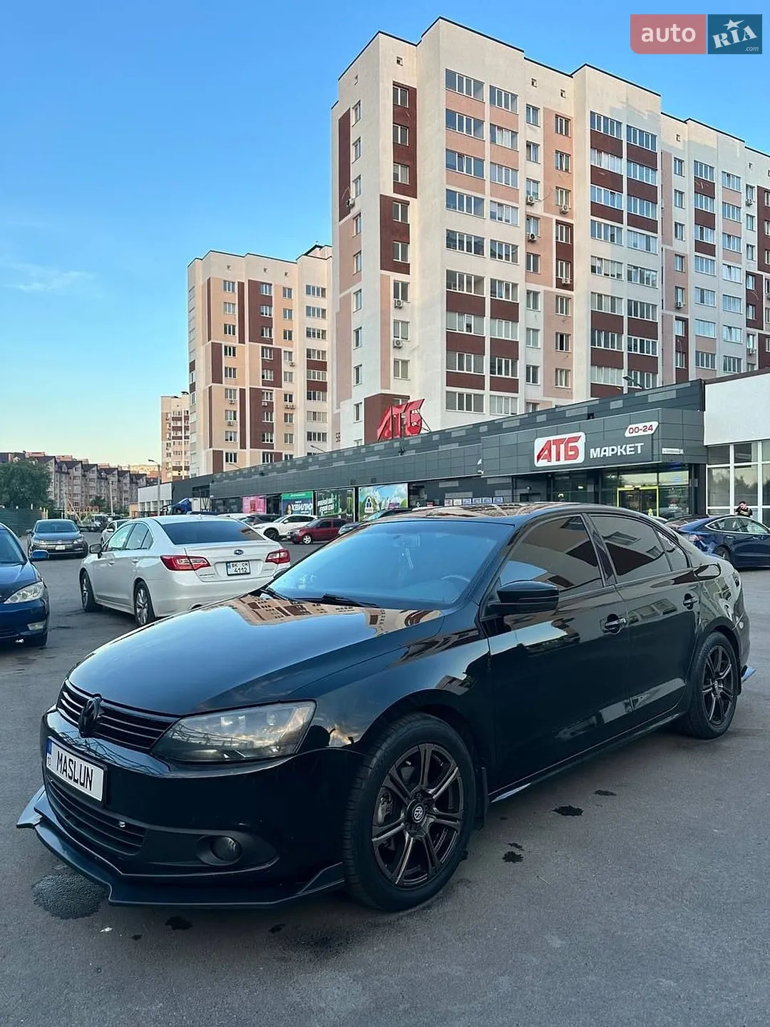 2010 Volkswagen Jetta - мініатюра 3