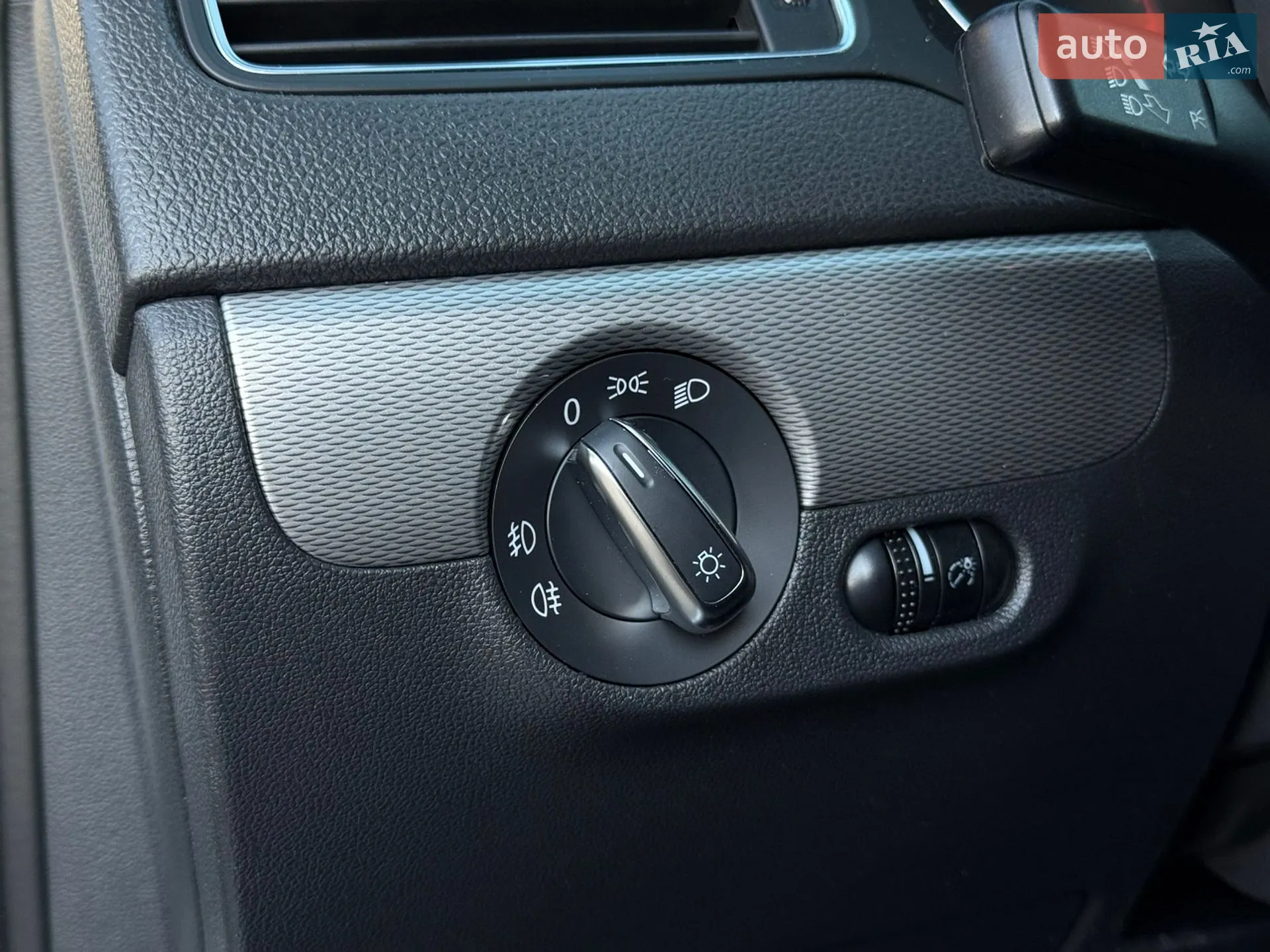 2014 Volkswagen Jetta - мініатюра 46
