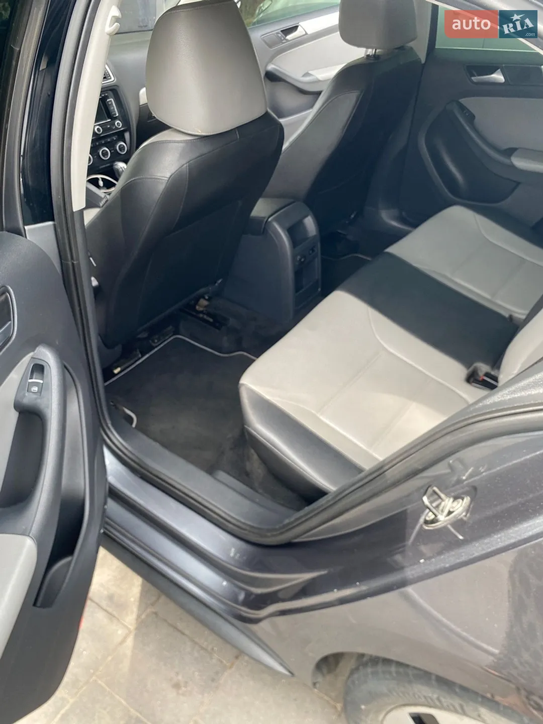 2012 Volkswagen Jetta - мініатюра 12